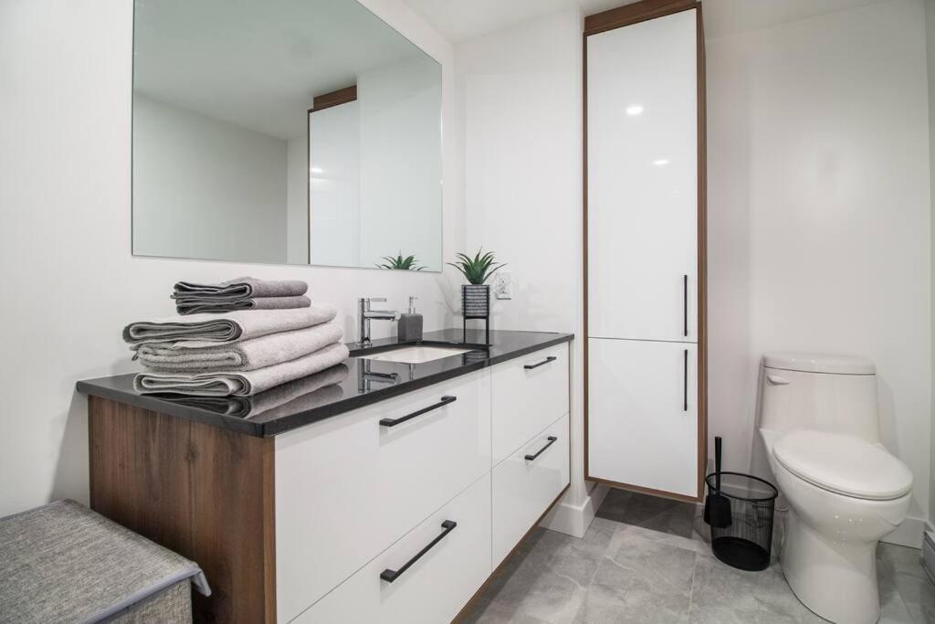 Condo Chic, Centre-Ville Piscine, Terrasse, Gym 魁北克 外观 照片