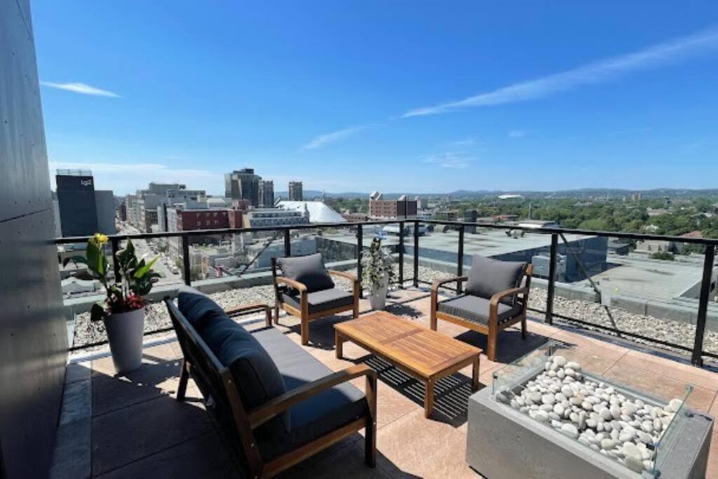 Condo Chic, Centre-Ville Piscine, Terrasse, Gym 魁北克 外观 照片
